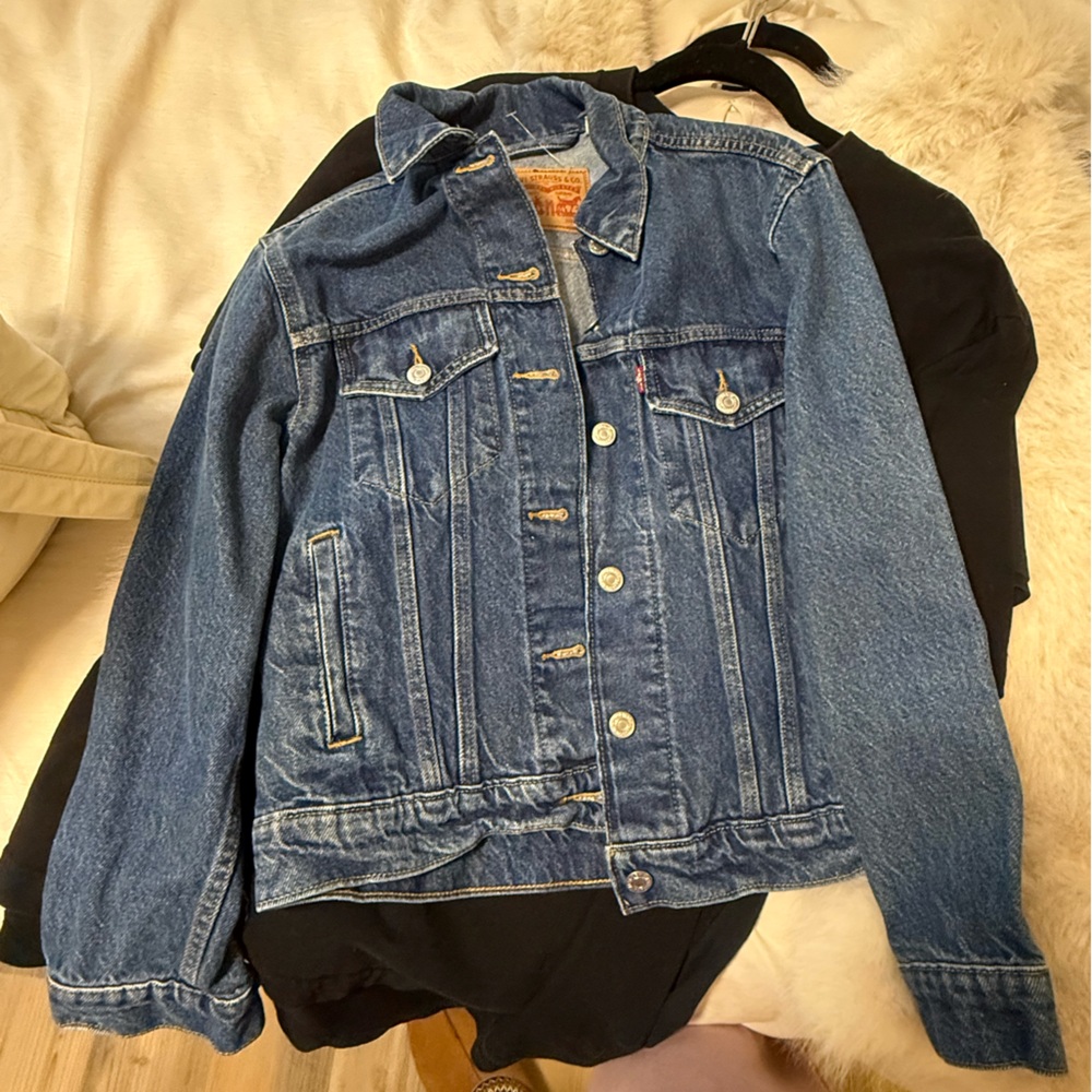 Levi’s Blue Denim Jacket
